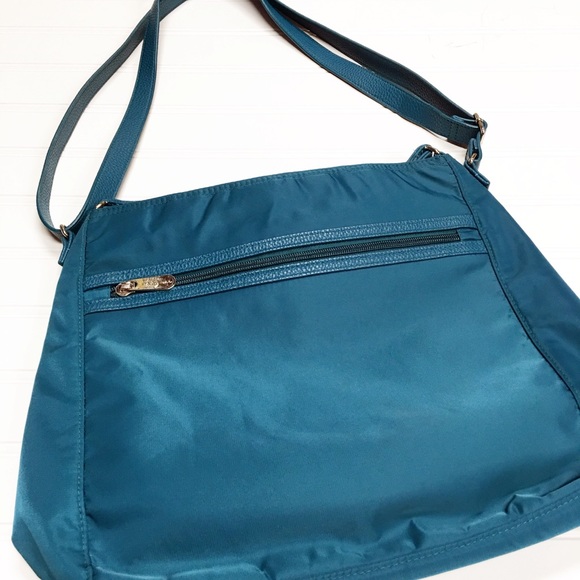 thirty one everything crossbody